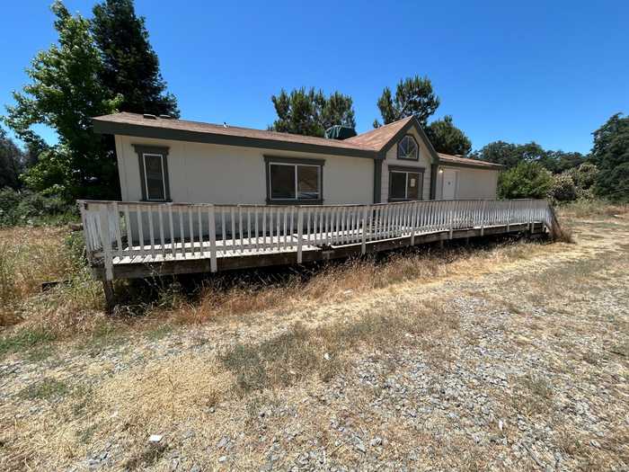 photo 1: 49731 High Oaks, Squaw Valley CA 93675