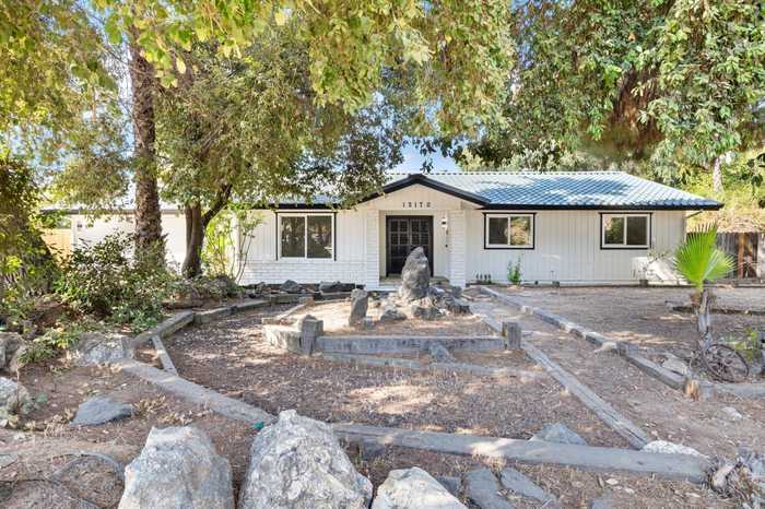 photo 2: 12170 Charlton Road, Madera CA 93636