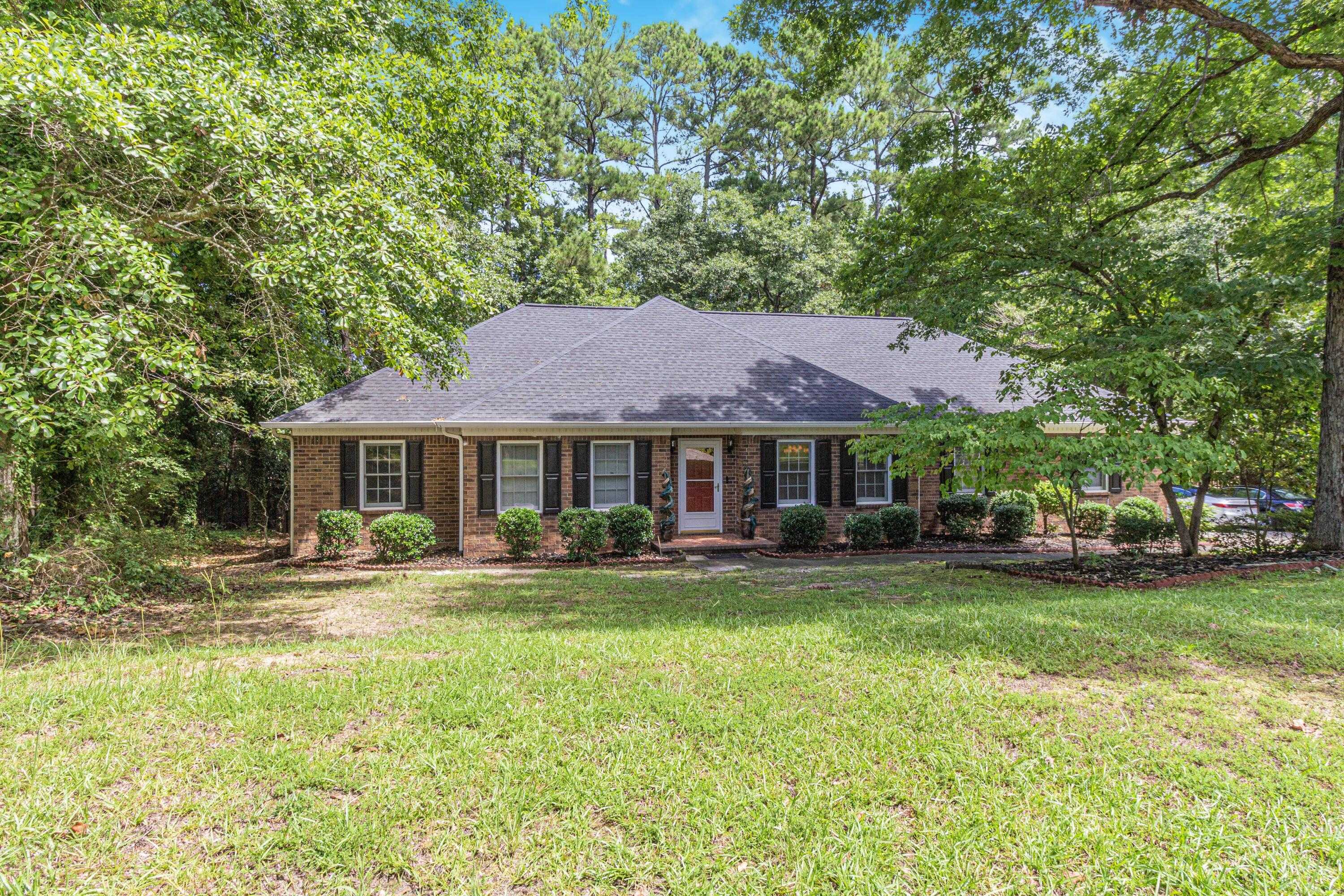 photo 1: 4663 MILLHAVEN Road, Martinez GA 30907