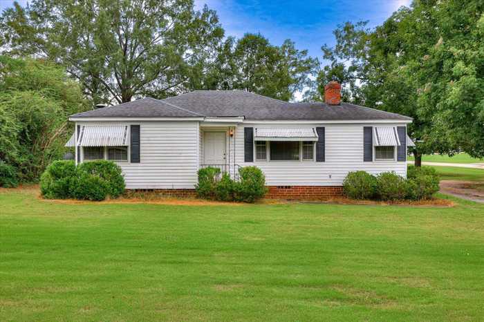 photo 1: 348 ELM Street, Lincolnton GA 30817