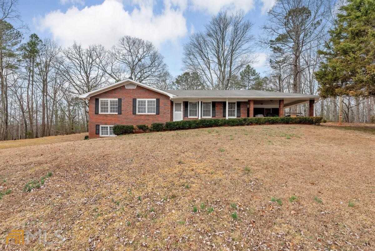 photo 1: 5972 Mcever Road, Flowery Branch GA 30542