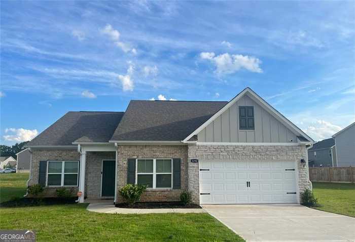 photo 2: 3290 Bridgewood Drive, Macon GA 31216