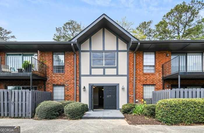 photo 1: 6851 Roswell Road Unit A-12, Sandy Springs GA 30328