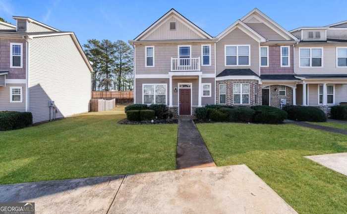 photo 1: 6400 Ellenwood, Rex GA 30273