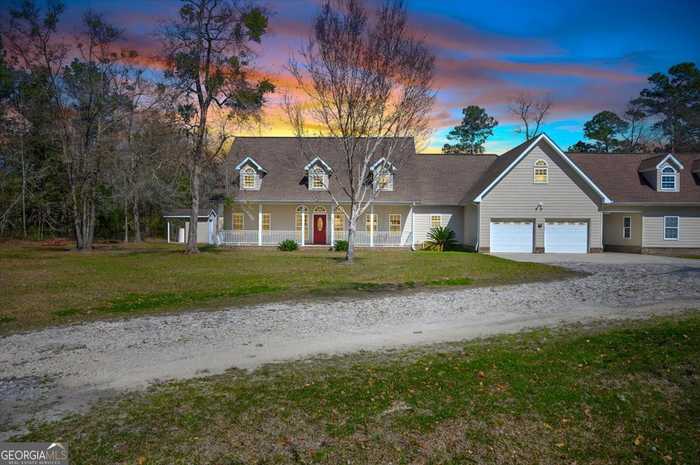 photo 1: 852 Thoroughbred Road, Woodbine GA 31569