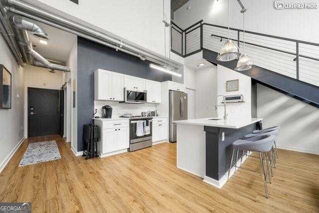 photo 1: 260 18TH Street Unit 10320, Atlanta GA 30363