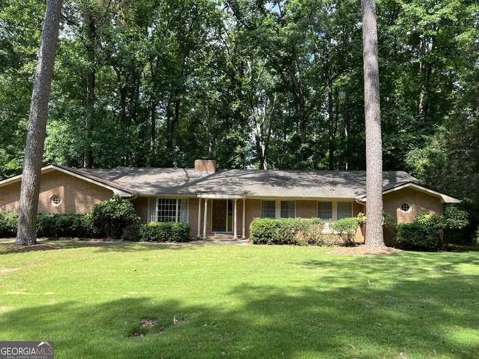 photo 2: 160 Gatewood Circle, Athens GA 30607