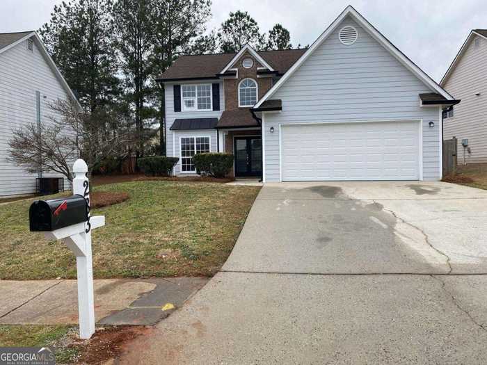 photo 1: 283 Horseshoe Bend, Riverdale GA 30274