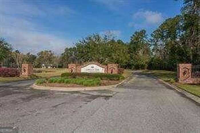 photo 2: 500 Belmont Circle, Brunswick GA 31525