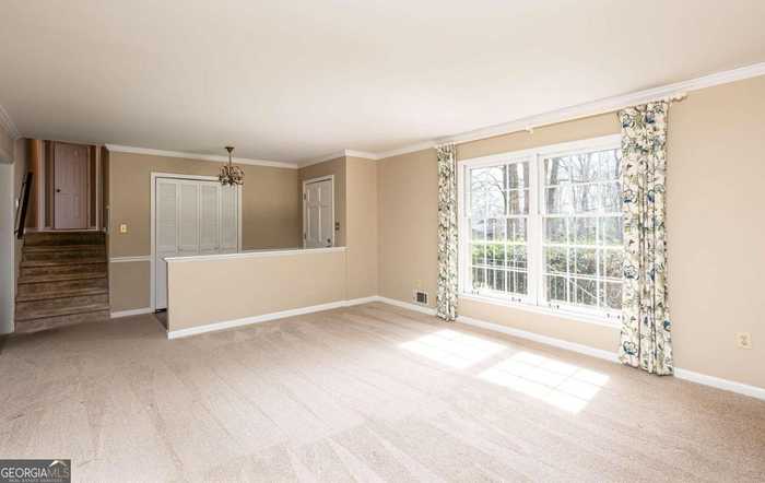 photo 2: 125 Terrell Drive, Athens GA 30606