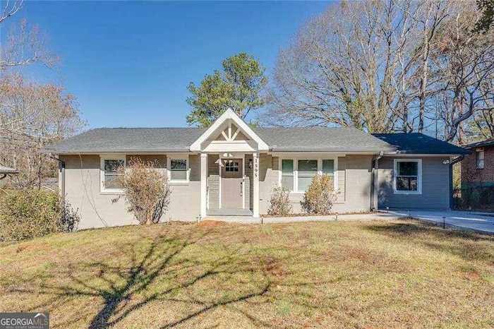 photo 1: 1595 Flintwood Drive SE, Atlanta GA 30316