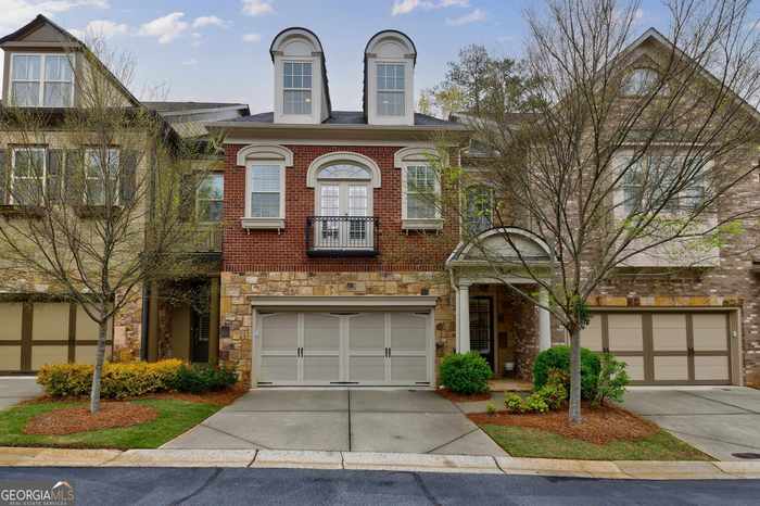 photo 2: 308 Nottaway Lane, Alpharetta GA 30009