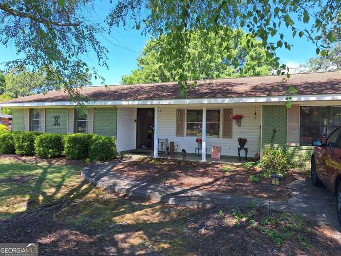 photo 1: 639 Northwood Drive, Baxley GA 31513