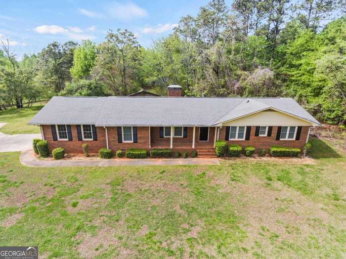 photo 2: 4866 Browns Bridge Road, Gainesville GA 30504