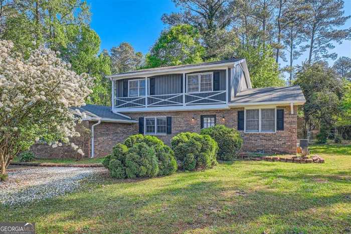 photo 1: 1749 Lauranceae Way, Riverdale GA 30296