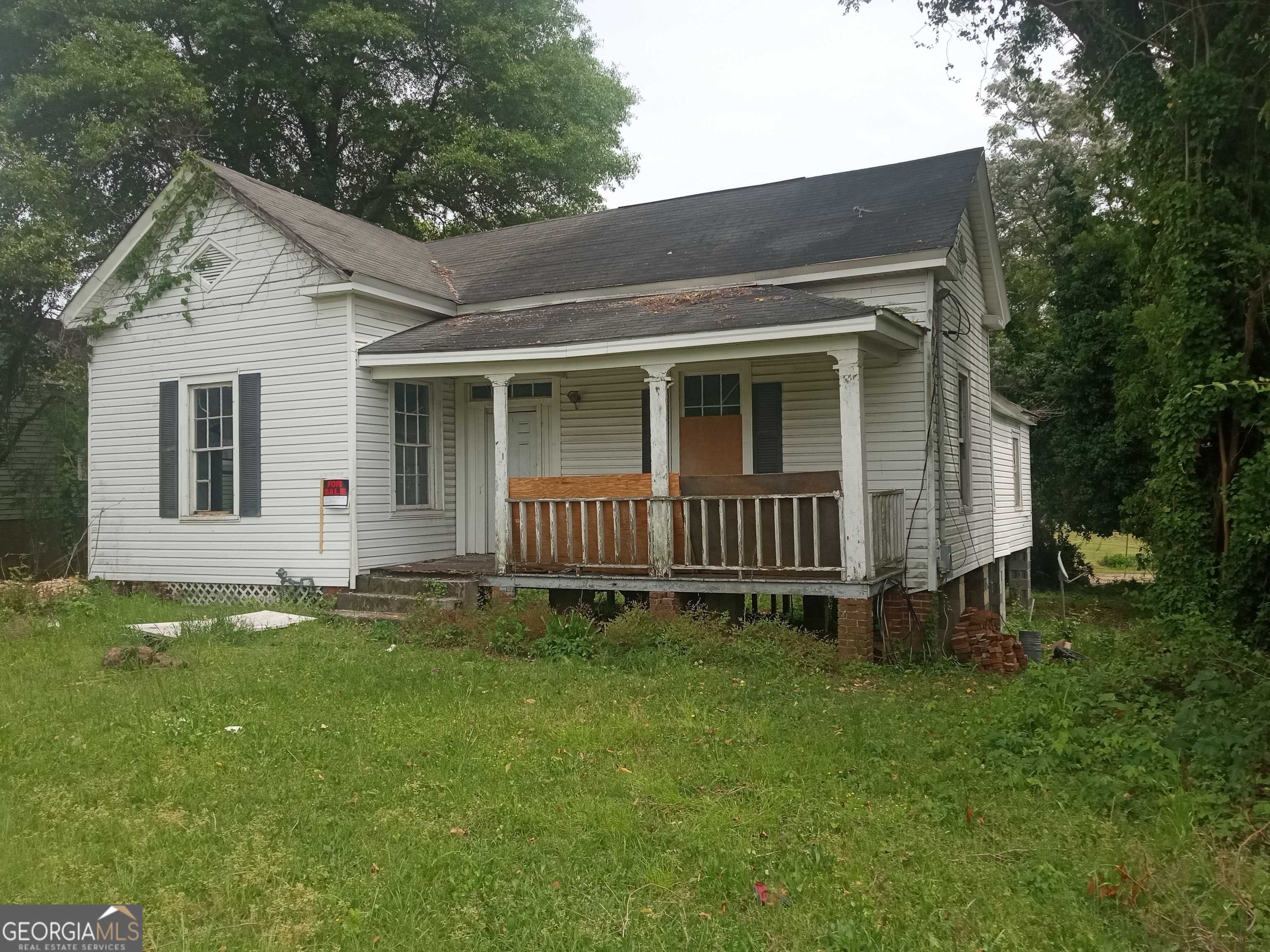 photo 1: 521 Church Street, Macon GA 31217