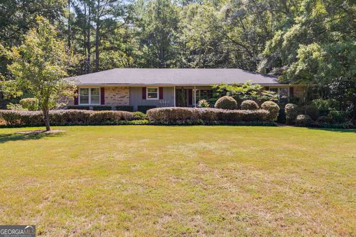 photo 1: 3805 Villa Rica Lane, Powder Springs GA 30127