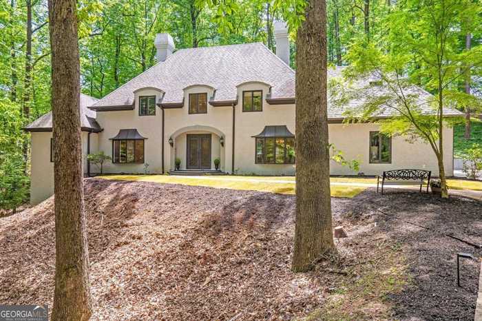 photo 2: 410 Huntcliff Green, Sandy Springs GA 30350