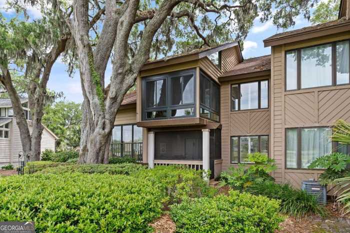 photo 2: 255 Moss Oak Lane, St. Simons GA 31522