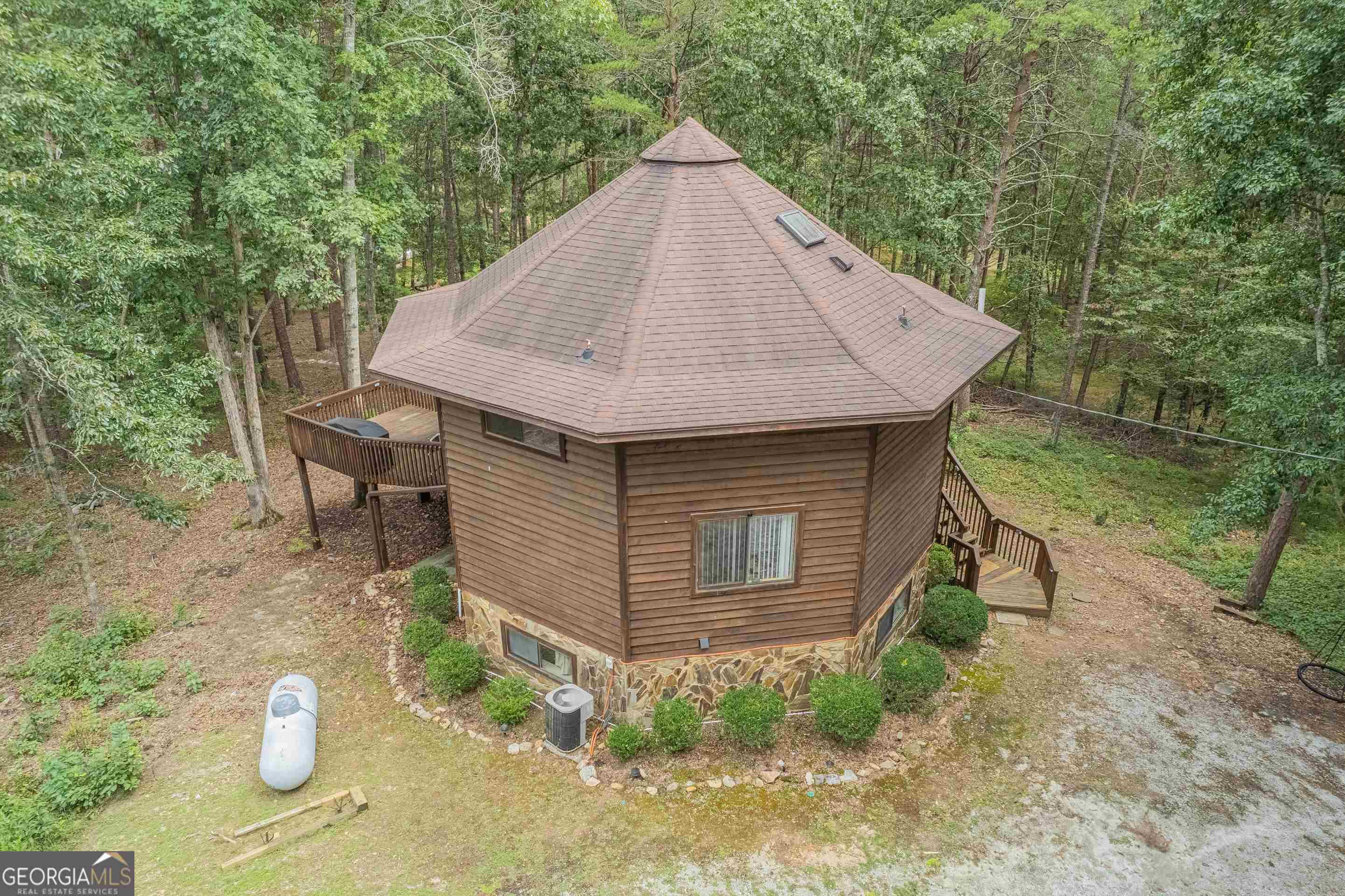 photo 1: 321 Spring Branch Circle, Toccoa GA 30577