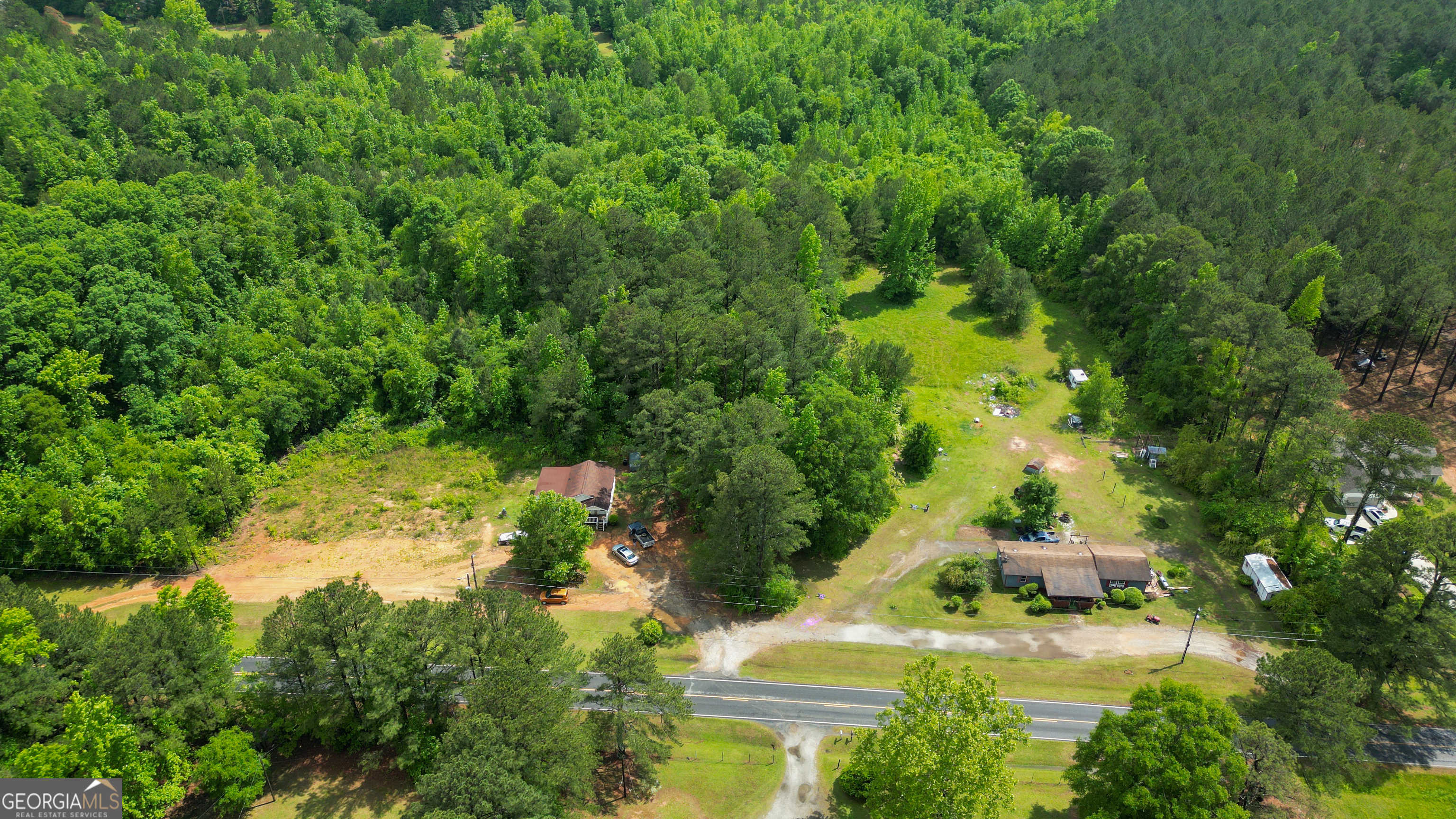 photo 2: 1.37+/- AC Primrose Road, Grantville GA 30220