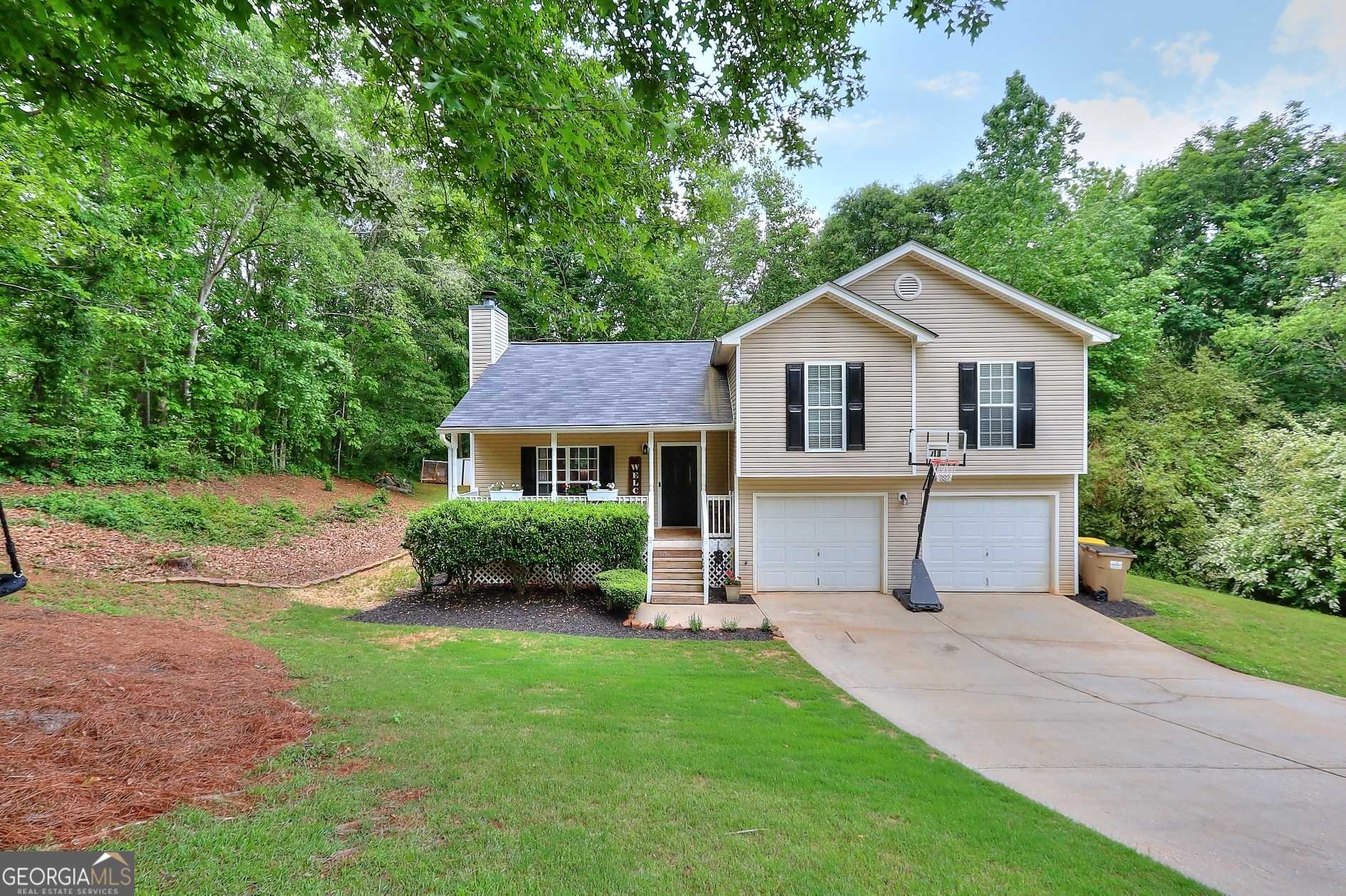 photo 1: 1620 Sedgefield Trail, Bethlehem GA 30620