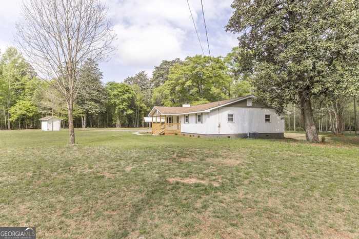 photo 2: 103 Waldorf Drive, Perry GA 31069