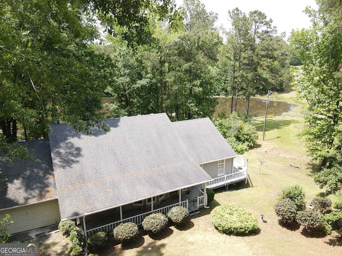 photo 1: 439 Riverbend Drive, Macon GA 31211