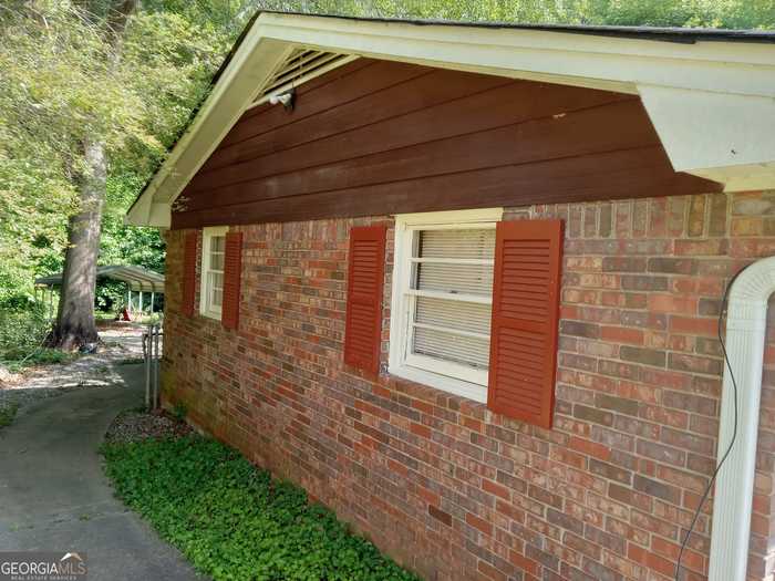 photo 2: 2494 Burton Circle, Morrow GA 30260