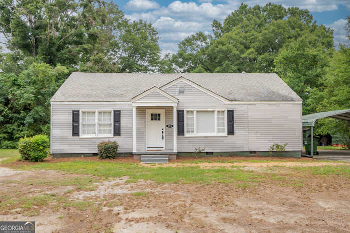 photo 1: 313 Pannell Road, Monroe GA 30655