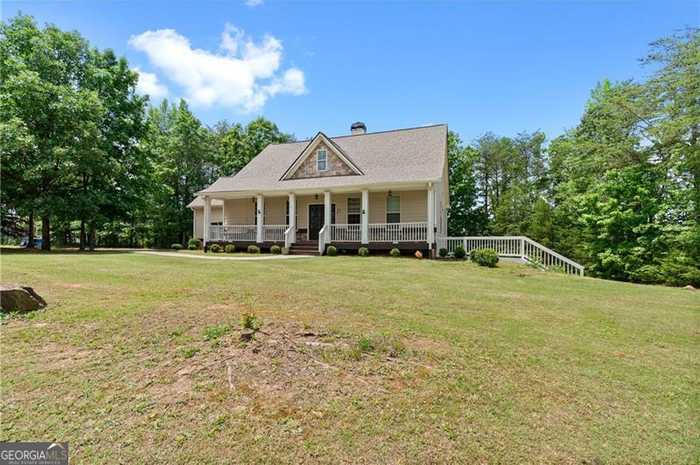 photo 2: 58 N Village Circle, Rydal GA 30171