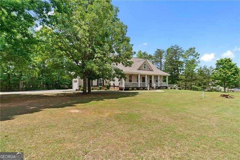 photo 3: 58 N Village Circle, Rydal GA 30171