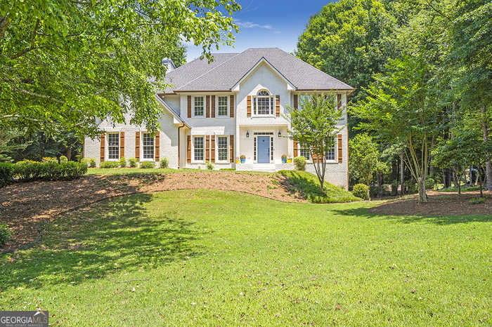 photo 1: 860 Freemanwood Lane, Milton GA 30004