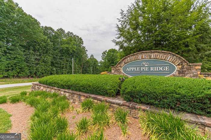 photo 1: LOT 4 Planters Pointe Court, Baldwin GA 30511