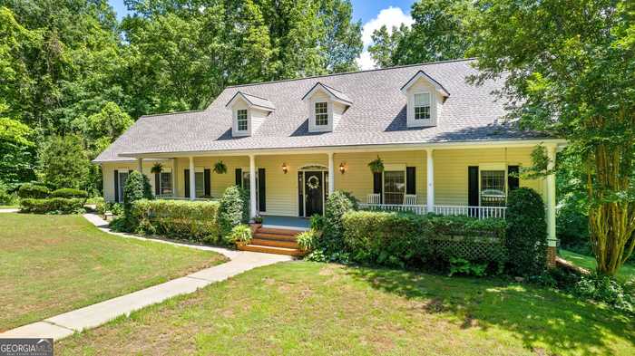 photo 1: 25 Longwood Lane, Newnan GA 30263