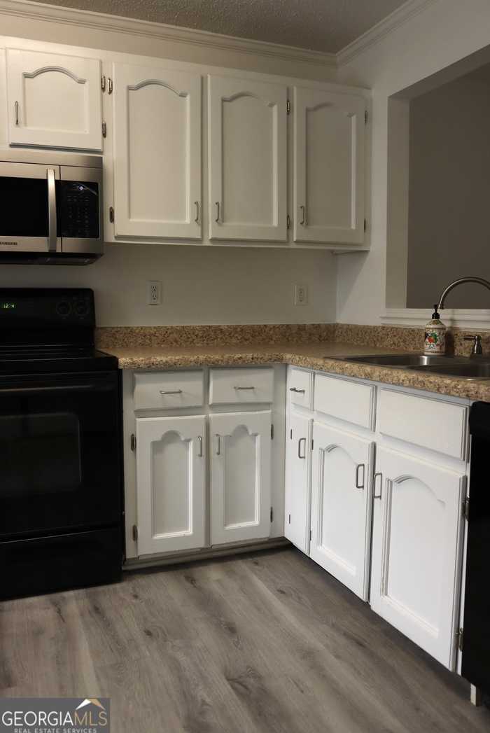 photo 2: 2505 W Broad Street Unit APT 311, Athens GA 30606