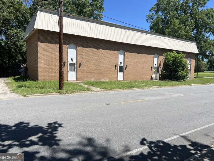 photo 2: 316 W Moring, Swainsboro GA 30401