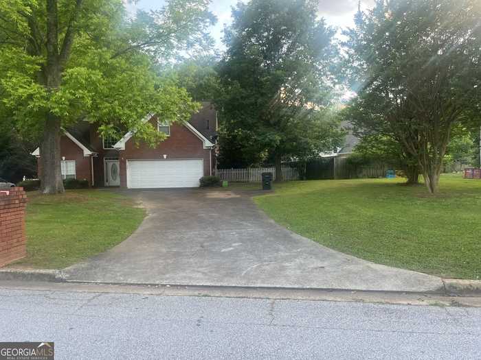 photo 1: 20 Wentworth Drive, Oxford GA 30054