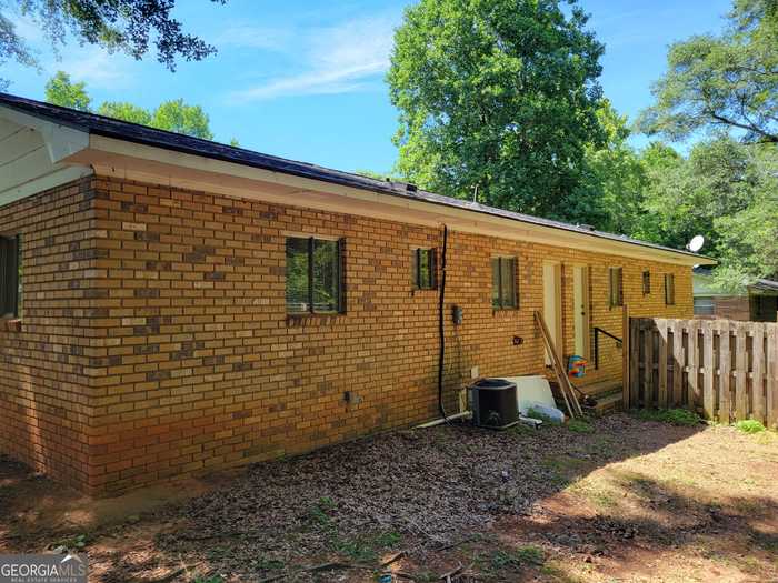 photo 2: 160 Sycamore Lane, Athens GA 30605