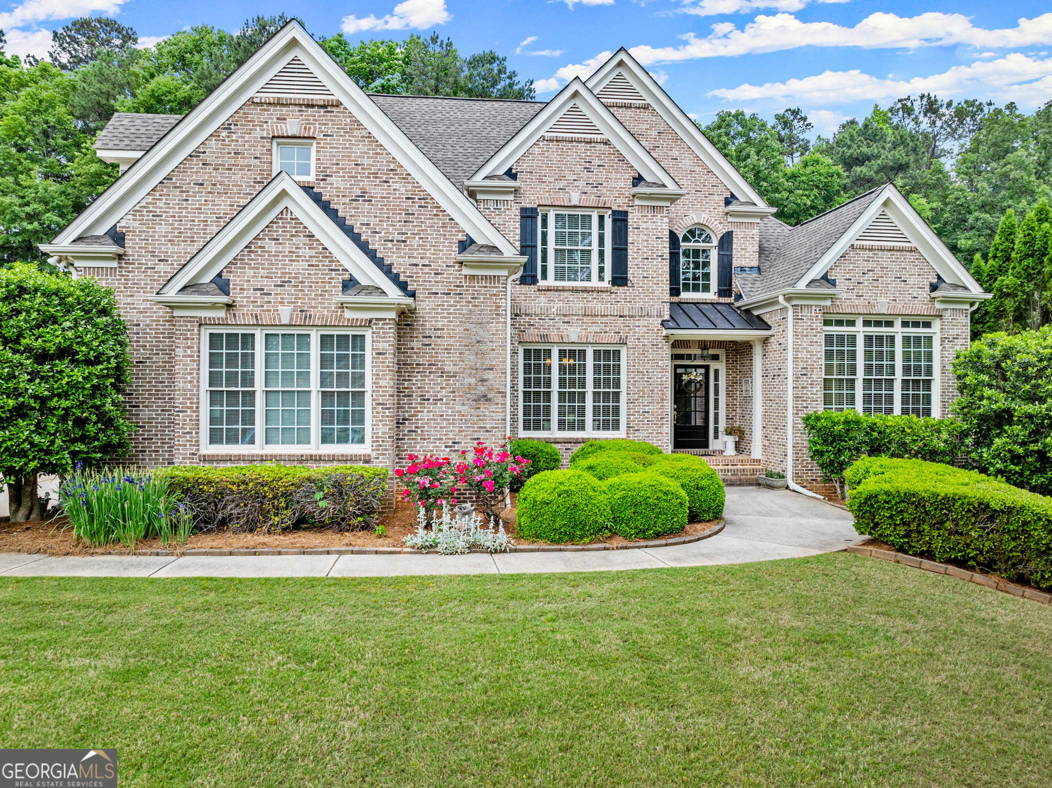 photo 1: 123 Hunting Hills Drive, Braselton GA 30517