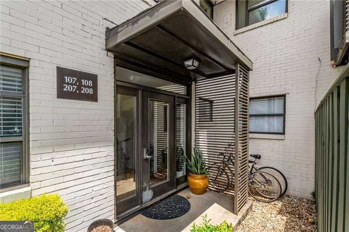 photo 1: 818 Greenwood Avenue NE Unit 108, Atlanta GA 30306