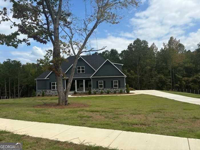 photo 1: 5488 Two Hills Drive Unit 33, Fairburn GA 30213