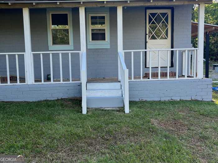 photo 1: 2017 Lowe Street, Macon GA 31204