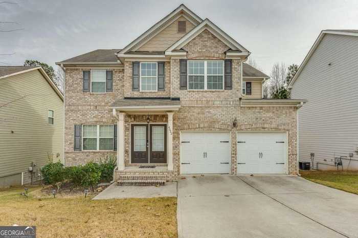 photo 1: 4022 Village Crossing Circle, Ellenwood GA 30294