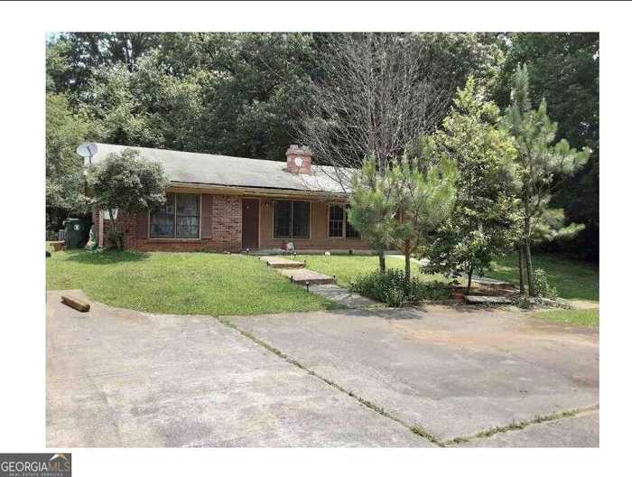 photo 1: 2145 Dering Circle NE, Atlanta GA 30345