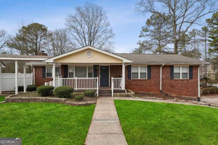 photo 1: 3186 Mary Drive, Marietta GA 30066