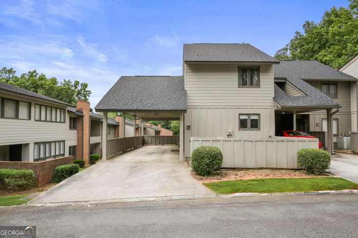 photo 1: 2464 Cedar Brook W, Marietta GA 30067