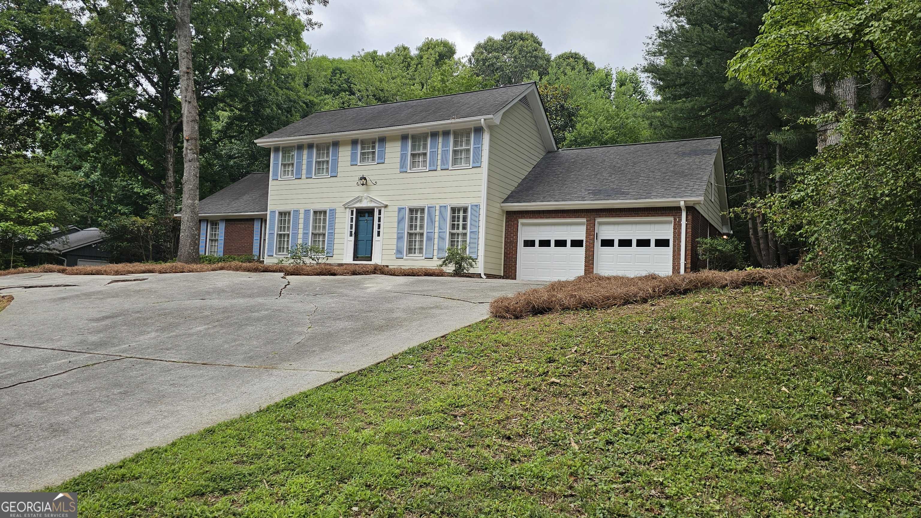 photo 2: 2218 Peeler Road, Dunwoody GA 30338