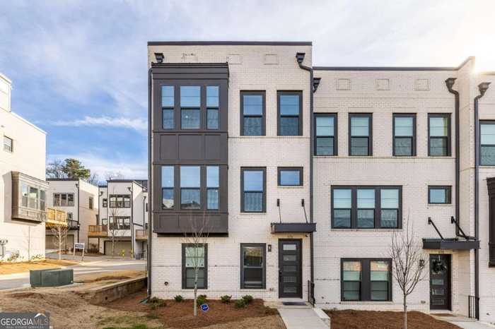 photo 1: 571 Ember Lane NW Unit 58, Atlanta GA 30318