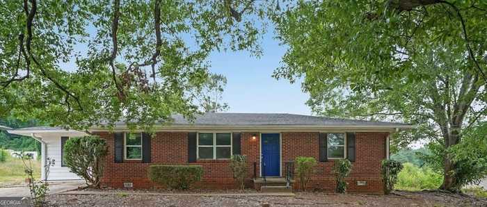 photo 2: 5426 Flat Shoals Parkway, Decatur GA 30034